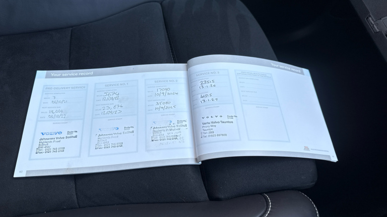 Volvo Xc40 1.5 T5 Recharge PHEV R DESIGN Pro 5dr Auto Estate